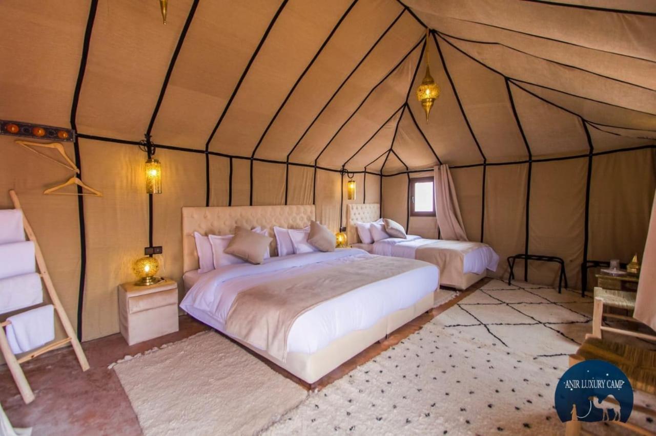 Sahara Luxury Camp Vip Hotel เมอร์ซูกา ภายนอก รูปภาพ
