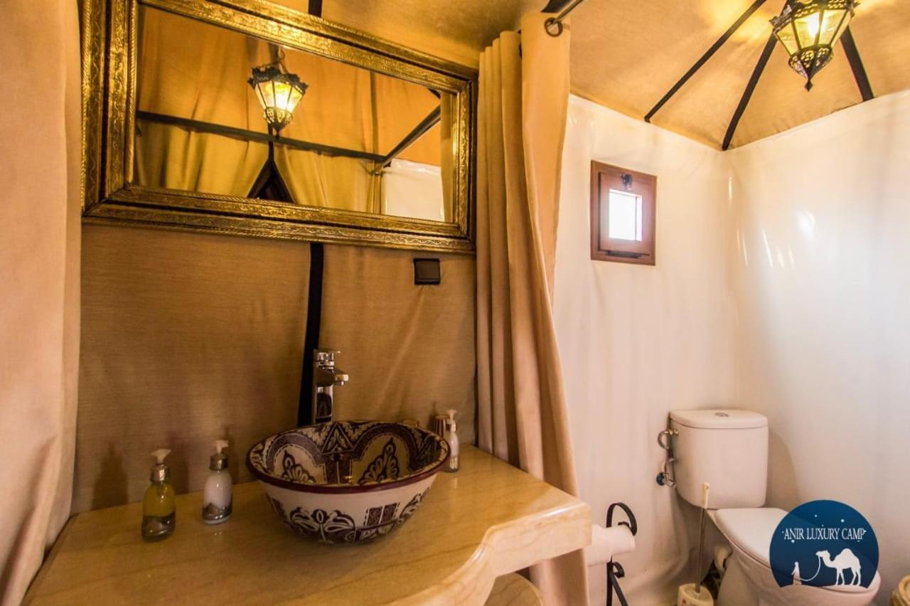 Sahara Luxury Camp Vip Hotel เมอร์ซูกา ภายนอก รูปภาพ