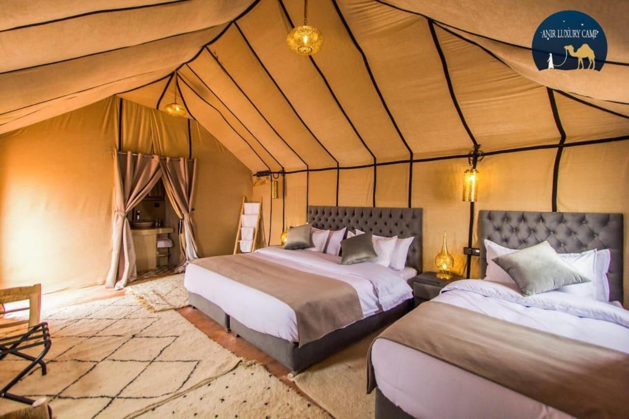Sahara Luxury Camp Vip Hotel เมอร์ซูกา ภายนอก รูปภาพ